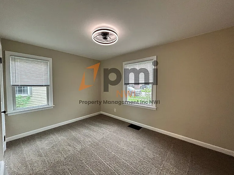 1110 Lafayette St — Photo 6