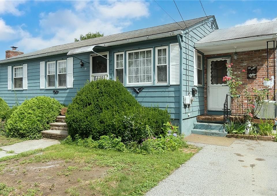 1st image of 37 Sherwood St