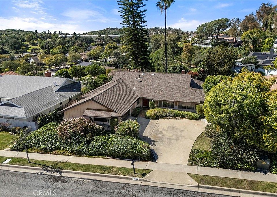 1st image of 3125 La Sombra Way