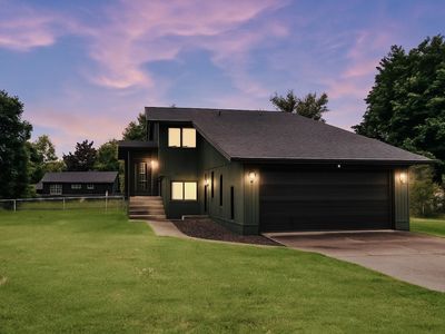 20716 E Gilbert Rd, Otis Orchards, WA, 99027