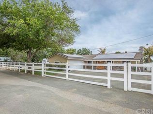 24633 Aden Ave, Santa Clarita, CA 91321