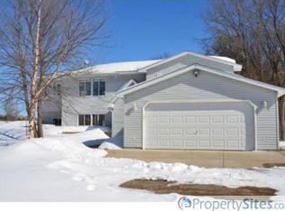547 221st Ave NE, East Bethel, MN 55011