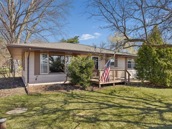 694 Glover Rd, River Falls, WI 54022