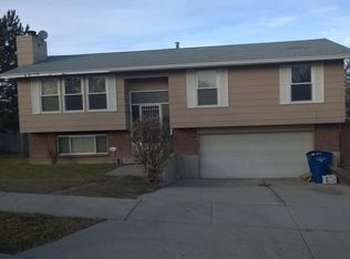 3320 W Brookhaven Dr, Taylorsville, UT 84129
