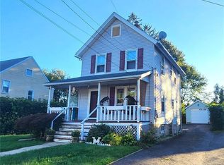 9 Ivy Pl, Norwalk, CT 06854