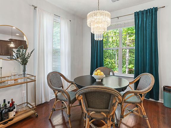 4th image of 1634 Saint Johns Parrish Way
