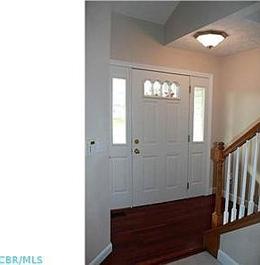 3rd image of 2958 Jamestown Dr