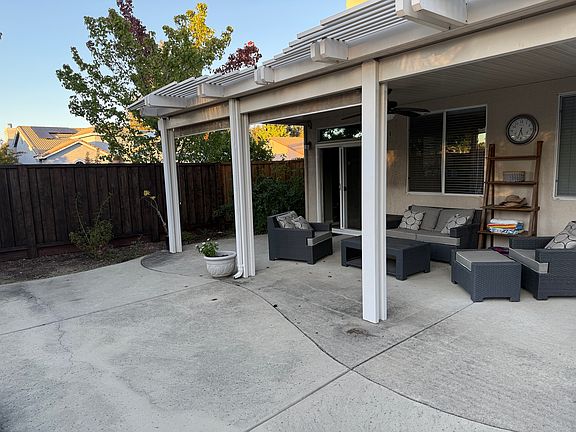 4th image of 5610 Birkdale Ct