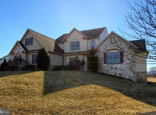 1414 Fieldstone Rd, Reading, PA 19608