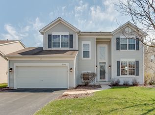 2552 Prairie Crossing Dr, Montgomery, IL 60538