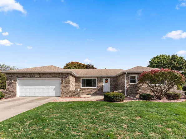 7441 Johnson St, Merrillville, IN 46410