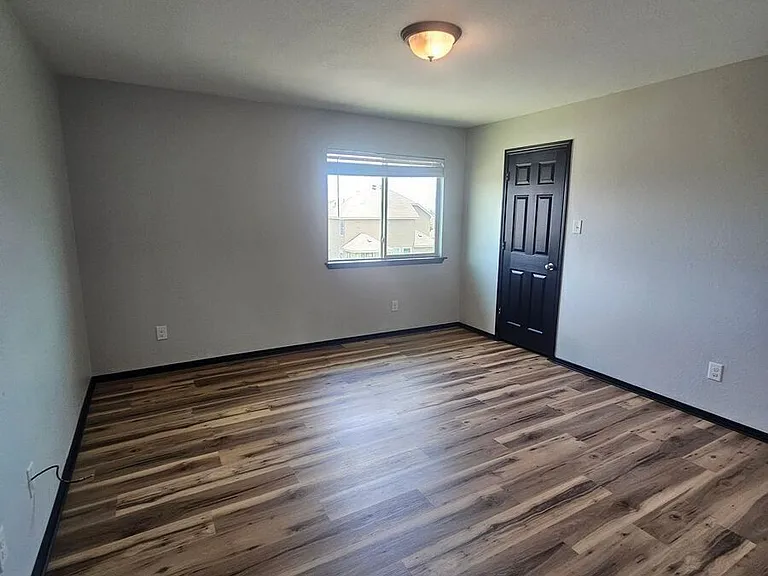 6604 Mustang Creek Rd — Photo 20