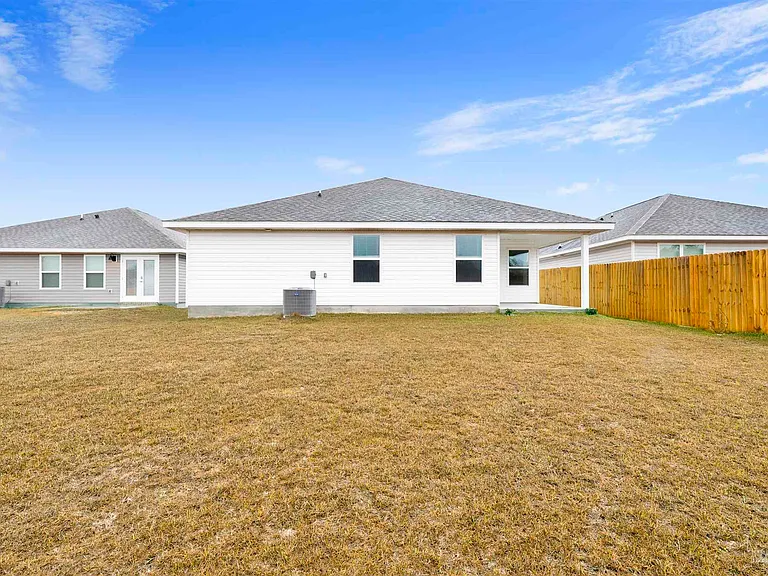 6304 Firefly Dr — Photo 22