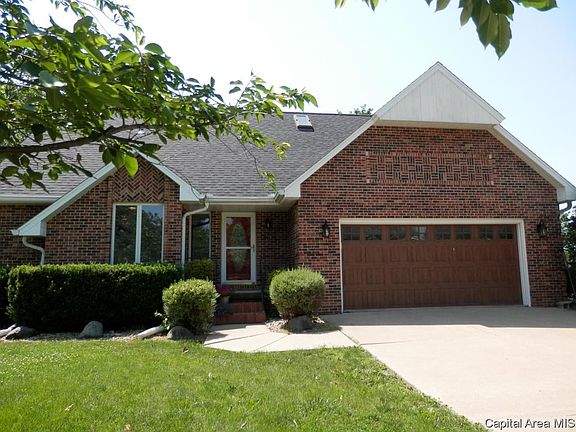 2nd image of 2220 Catherine St
