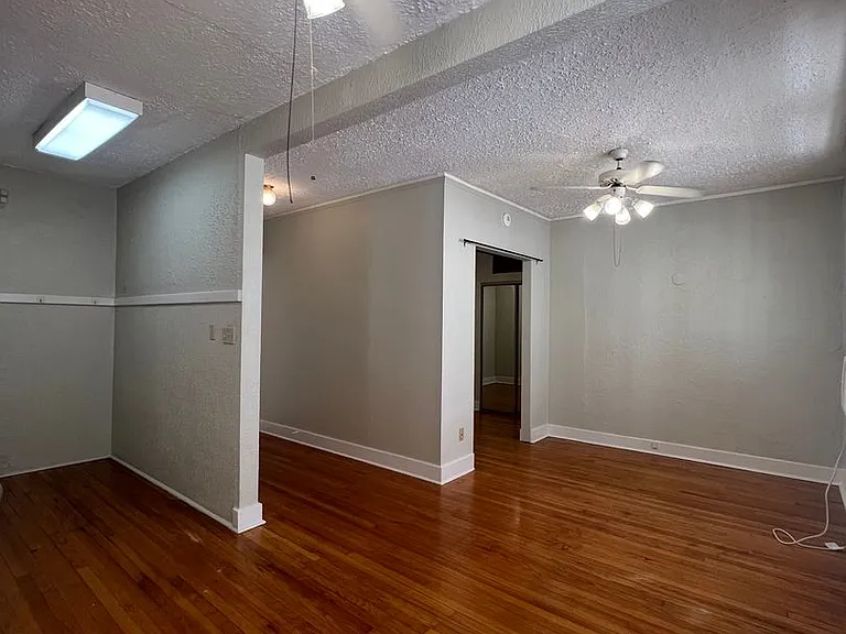 1301 Napoleon Ave #K — Photo 4