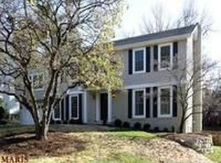32 Springfield Ct, Saint Louis, MO 63122