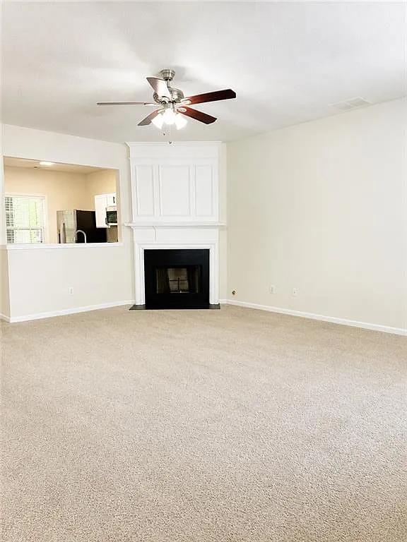 3 bed, 2.5 bath, 1344 sqft, $2,350 — Photo 2