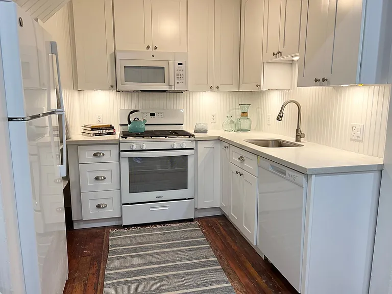 2024 Anacapa St #1A — Photo 4