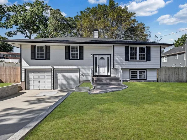 766 Hawkins Avenue, Ronkonkoma, NY 11779