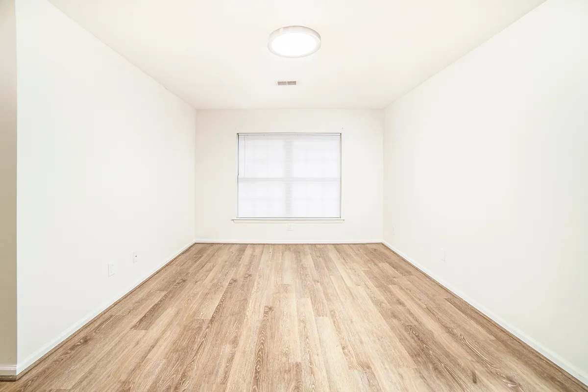 Building Photo - 125-127 S 8th St #1