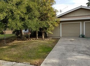 1002 Bell St, Sacramento, CA 95825