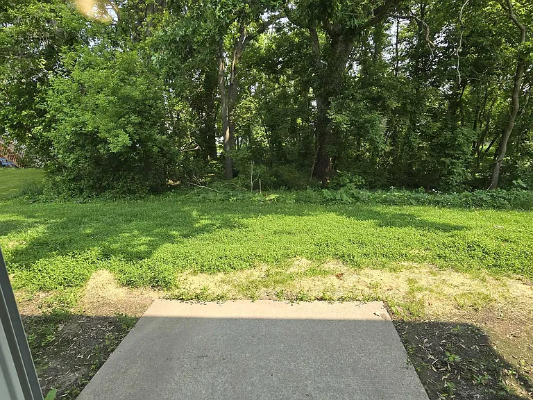 230 Thomson Ln #3 — Photo 9
