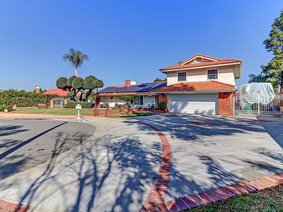 1st image of 23235 Montura Dr