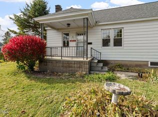 602 Charles St, Schenectady, NY 12302