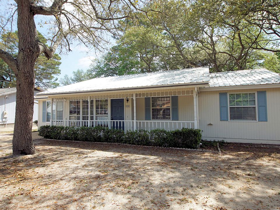 1st image of 928 Juniper Ave