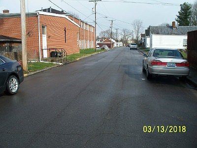 3rd image of 911 Williams St