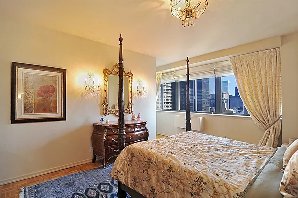 Sold by Corcoran | media 4