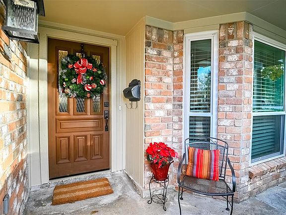 5th image of 5610 Knobby Knoll Dr