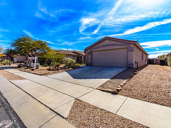 4th image of 5577 W Painted Cliff Dr