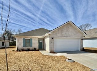 15661 Ruthie Lynn Dr, Athens, AL 35613