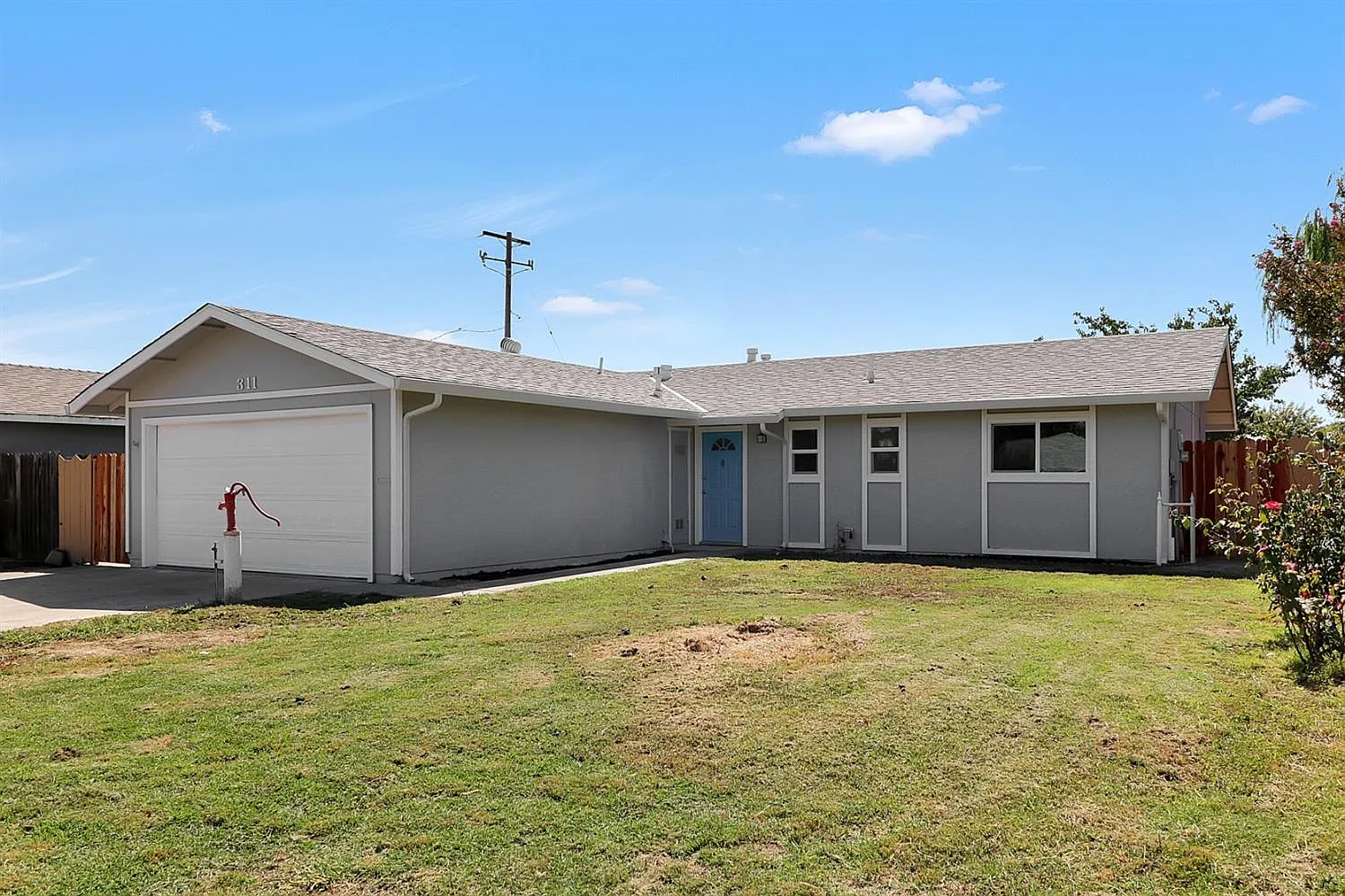 311 Sequoia Way photo 1