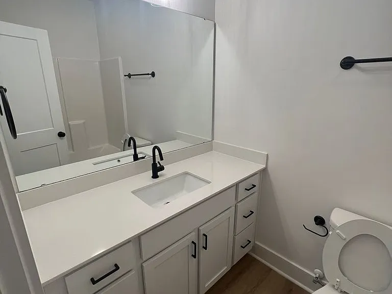 224 Willow Ct — Photo 5