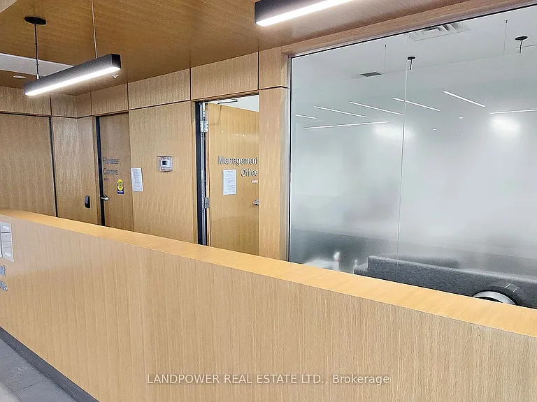 1800 Simcoe St N #313 — Photo 7