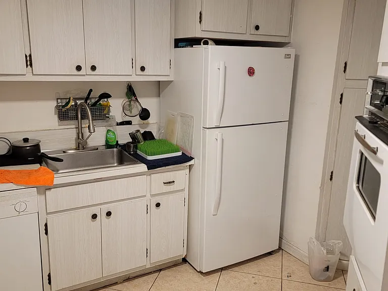 825 Brickell Bay Dr #350 — Photo 3