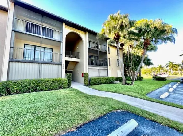 728 Sunny Pine Way Way #728, Greenacres, FL 33415
