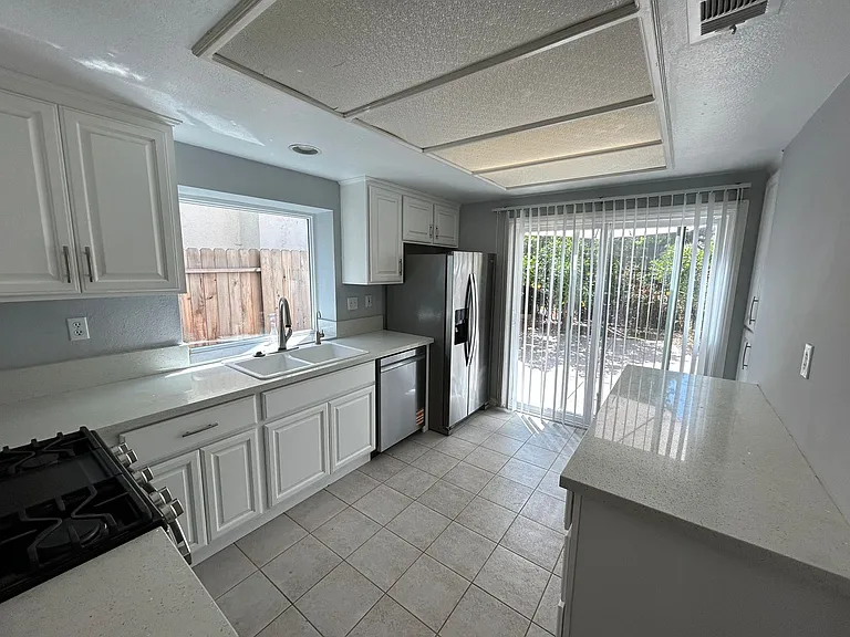 2720 E Walnut Ave #39 — Photo 10