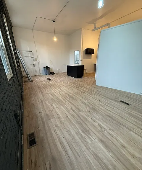 1036 N California Ave #1R — Photo 7