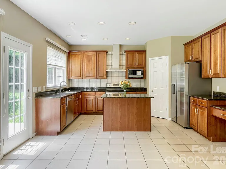 1907 Arbor Vista Dr — Photo 11
