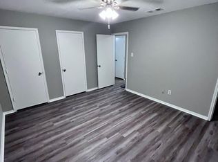 1219 Sandstone Dr, Cleburne, TX 76033