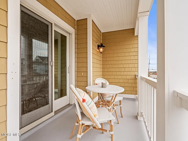 5 Shrewsbury Way — Photo 46