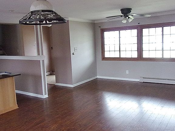 5th image of 1212 W Washington St
