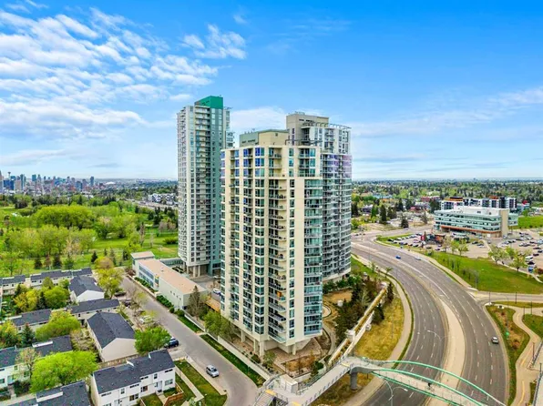 55 SE Spruce Pl SW #1808, Calgary, AB T3C 3X5