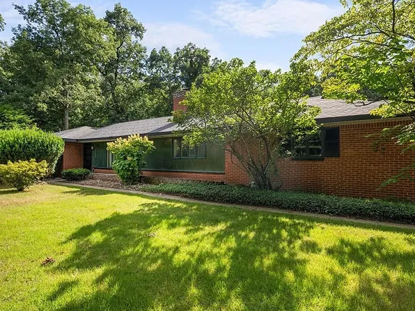 4143 Robinhood Ln, Toledo, OH 43623