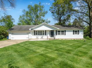 12498 Perry Rd, Battle Creek, MI 49015