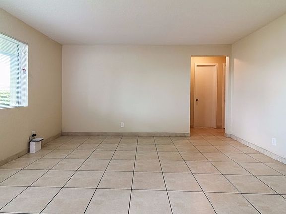 4th image of 2100 NW 27th Ln