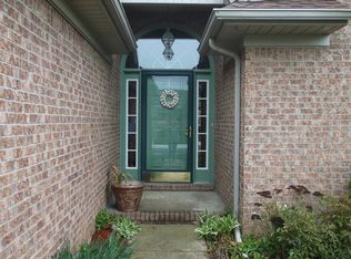 34877 Chickadee Rdg, Richmond, MI 48062